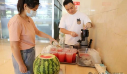 售楼吃瓜最新事件爆料,揭秘房地产销售内幕